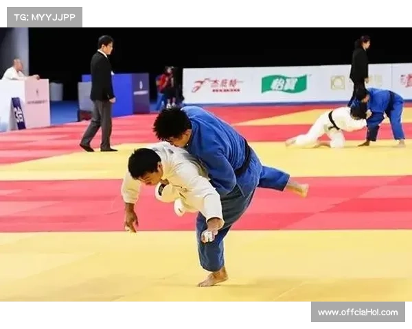 柔道积分赛太原站争议判罚引发规则讨论 教练组申诉未果引发关注 柔道积分赛太原站争议判罚引发规则讨论 教练组申诉未果引发关注