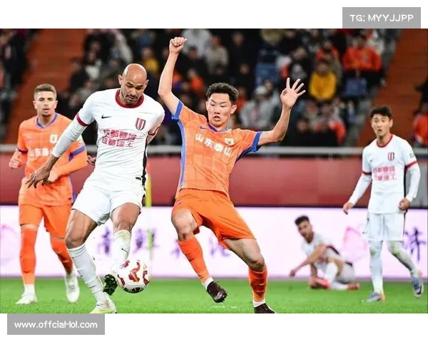 科特卡芬客场防守表现稳健但高空球防守弱点成隐忧 科特卡芬客场防守表现稳健但高空球防守弱点成隐忧