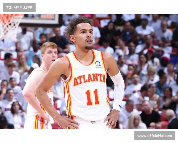 特雷·杨发布新单曲,展现跨界艺术风格与音乐创新 特雷·杨发布新单曲,展现跨界艺术风格与音乐创新